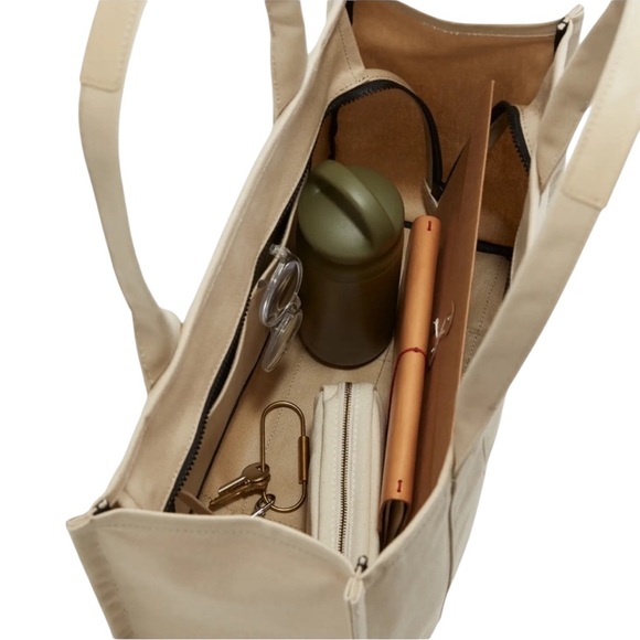 NEW Quince 100% Organic Canvas Small Crossbody Tote Beige - Picture 4 of 16